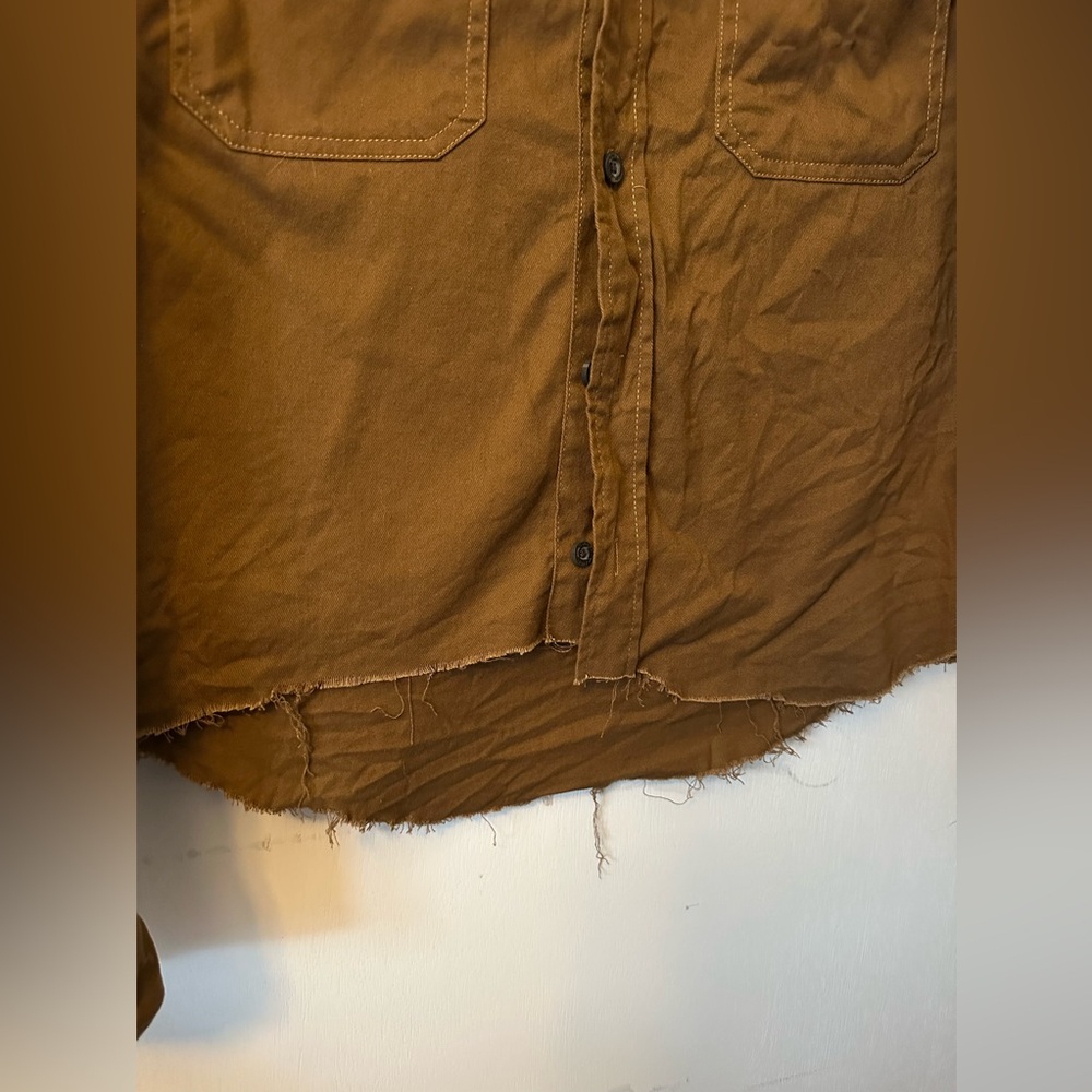 Wrangler | Button Down Frey Hem Shirt - Picture 3 of 6